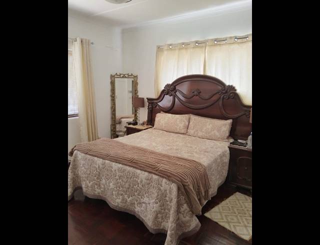 3 BEDROOM FREESTANDING FOR SALE IN WOODLANDS